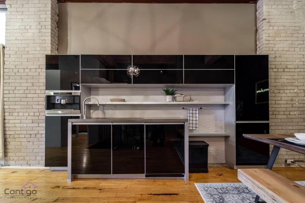 Historic Jd Loft, Near Ice District, Rogers Place, Ug Parking Edmonton Esterno foto