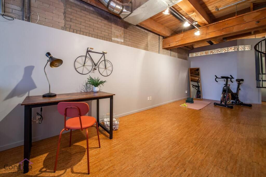 Historic Jd Loft, Near Ice District, Rogers Place, Ug Parking Edmonton Esterno foto